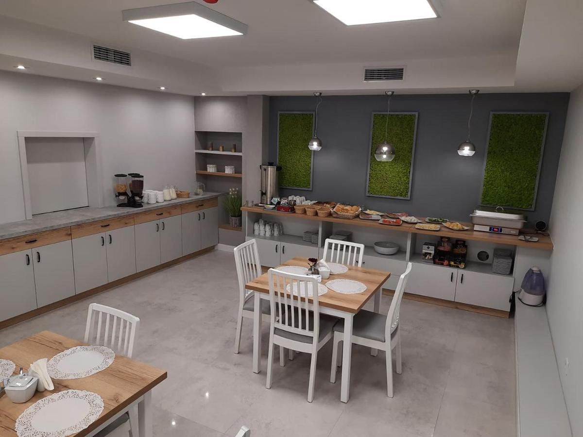 Fotex Bed & Breakfast Зобки Екстериор снимка