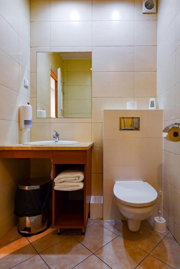 Fotex Bed & Breakfast Зобки Екстериор снимка